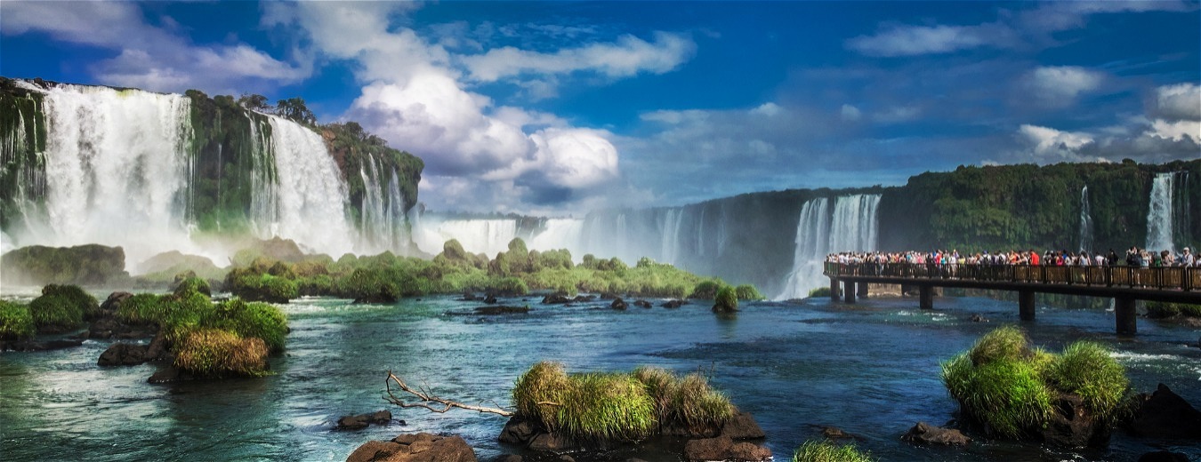 Cataratas do Iguaçu e um hotel inserido na natureza