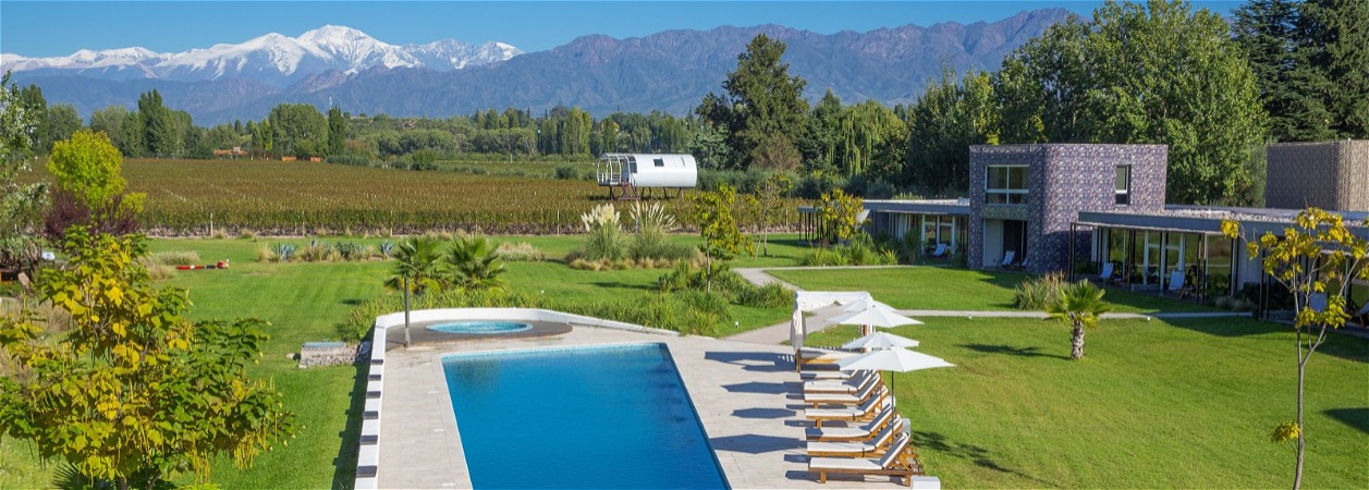 Entre Cielos Luxury Wine Hotel & SPA