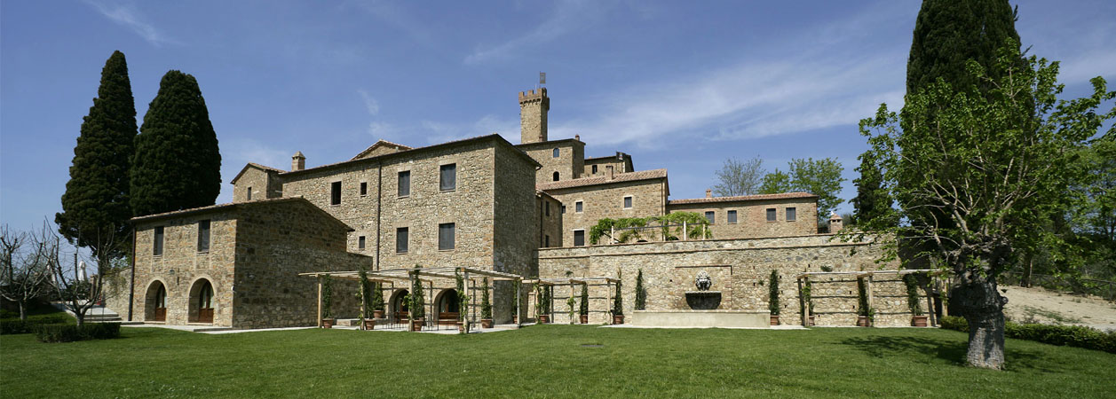 Castello Banfi Il Borgo