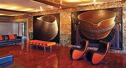 Henry Jones Art Hotel