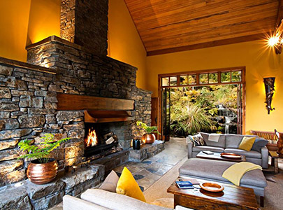 Treetops Lodge & Estate